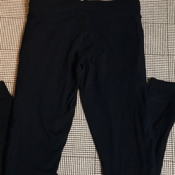 Black Yoga Legging by Pink VS - Picture 4 of 4